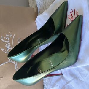 Christian Louboutin 39.5 100mm Dark Green Iridescent Metallic Kate